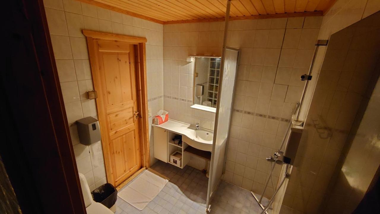 Hotel Guossi Karigasniemi Esterno foto