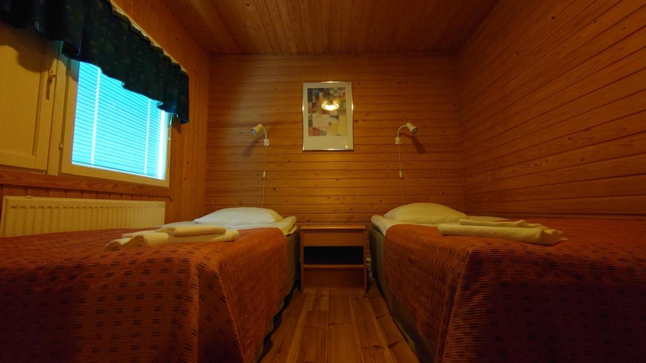 Hotel Guossi Karigasniemi Esterno foto